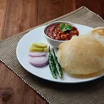 Hotel O Silver Key Kd Plaza Near Saket Metro Station