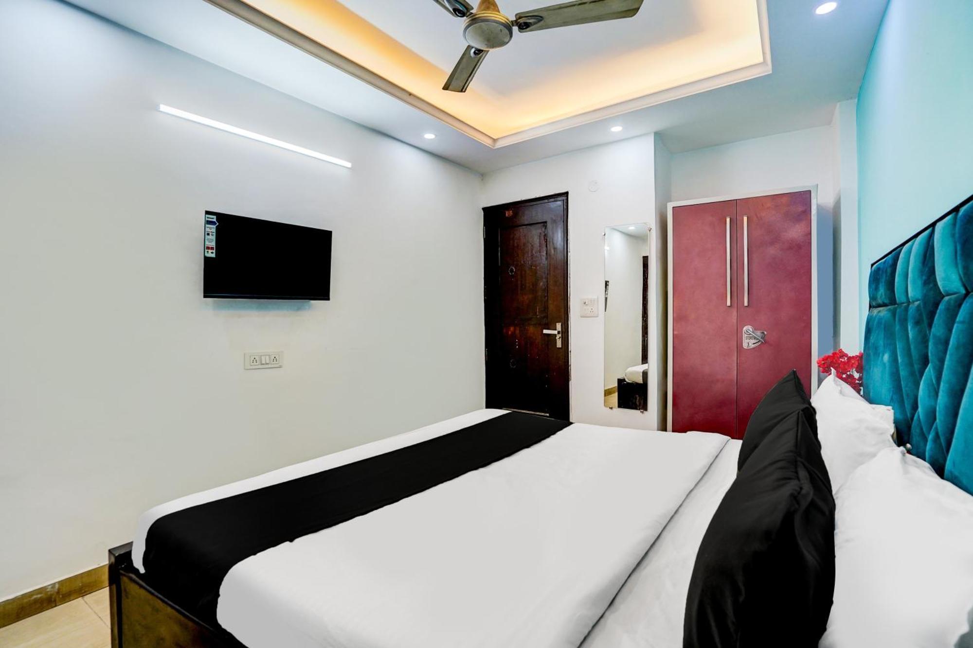 O Silver Key Kd Plaza Near Saket Metro Station 3* New Delhi