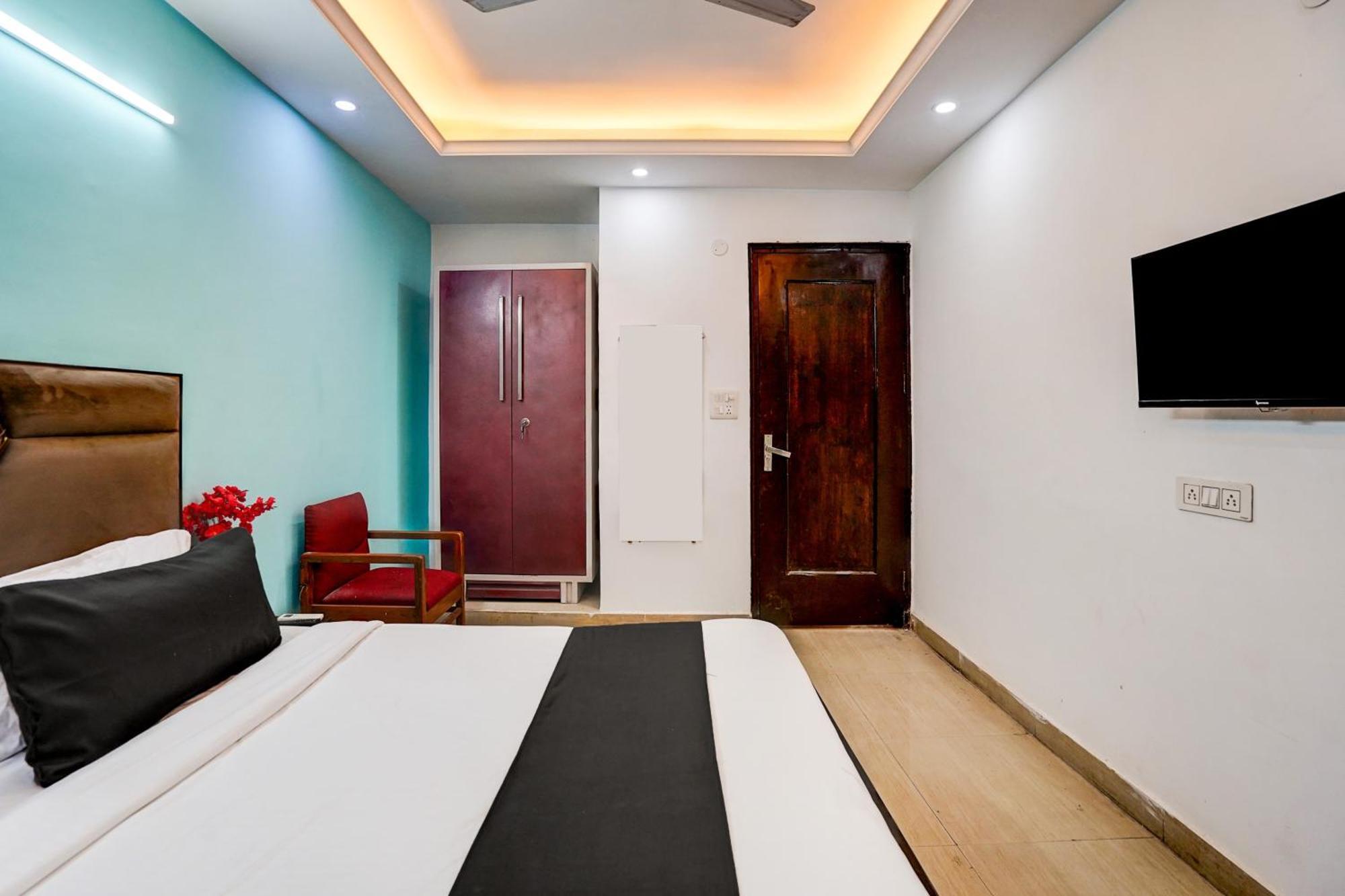 O Silver Key Kd Plaza Near Saket Metro Station 3* New Delhi